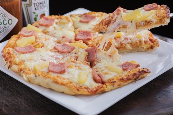 Hawaiian Pizza